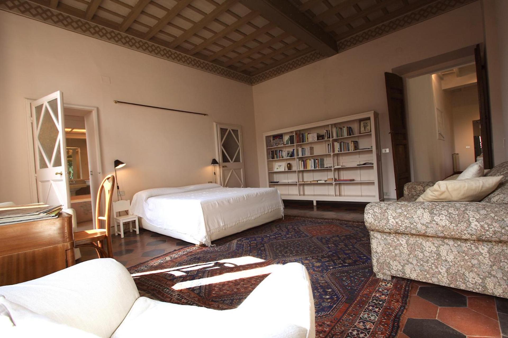 Navona Large 1br House * Rom