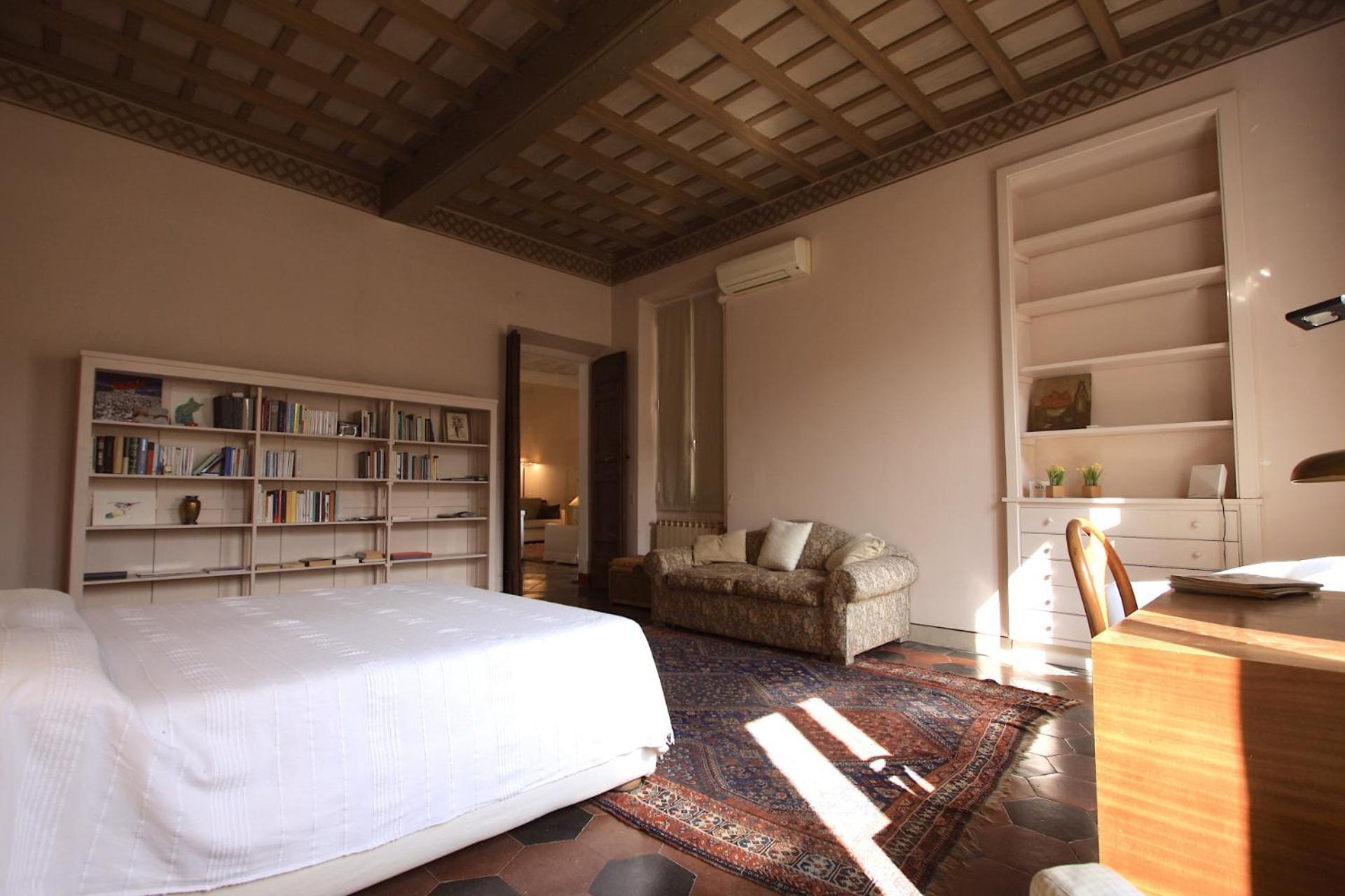 Navona Large 1br House Rom