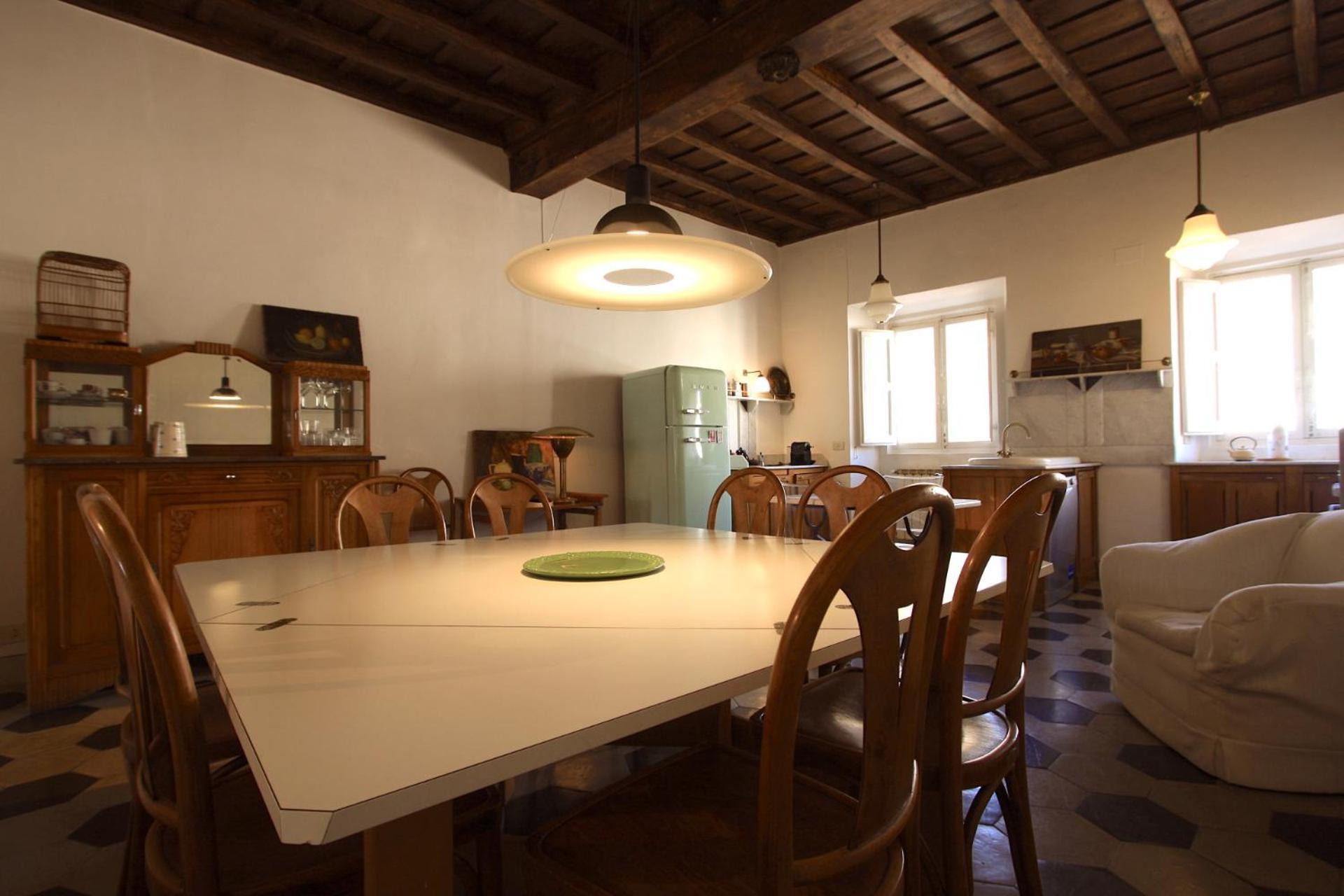 Navona Large 1br House *